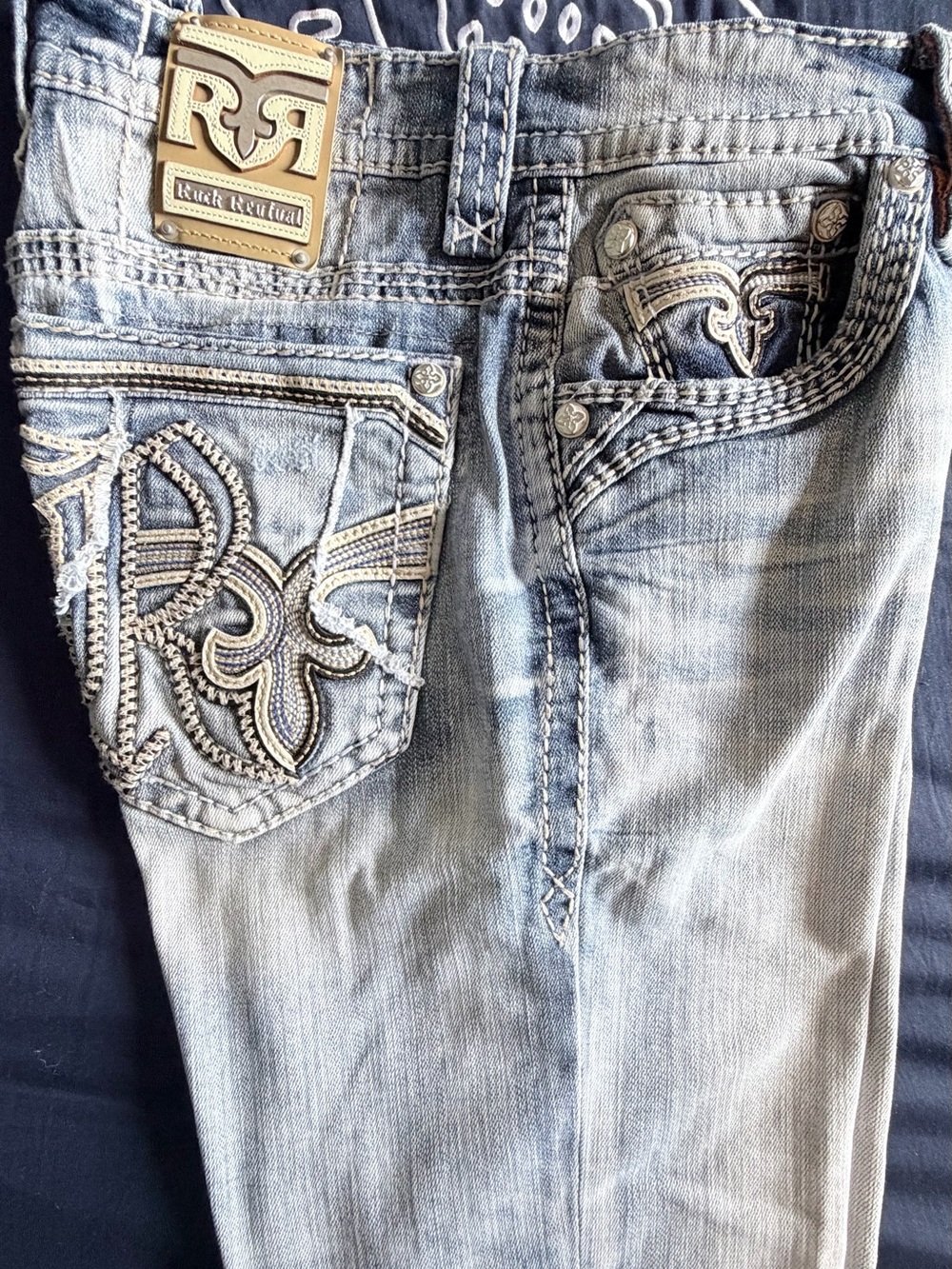 Rock Revival Men’s Light Blue Embroidered Pocket Jeans